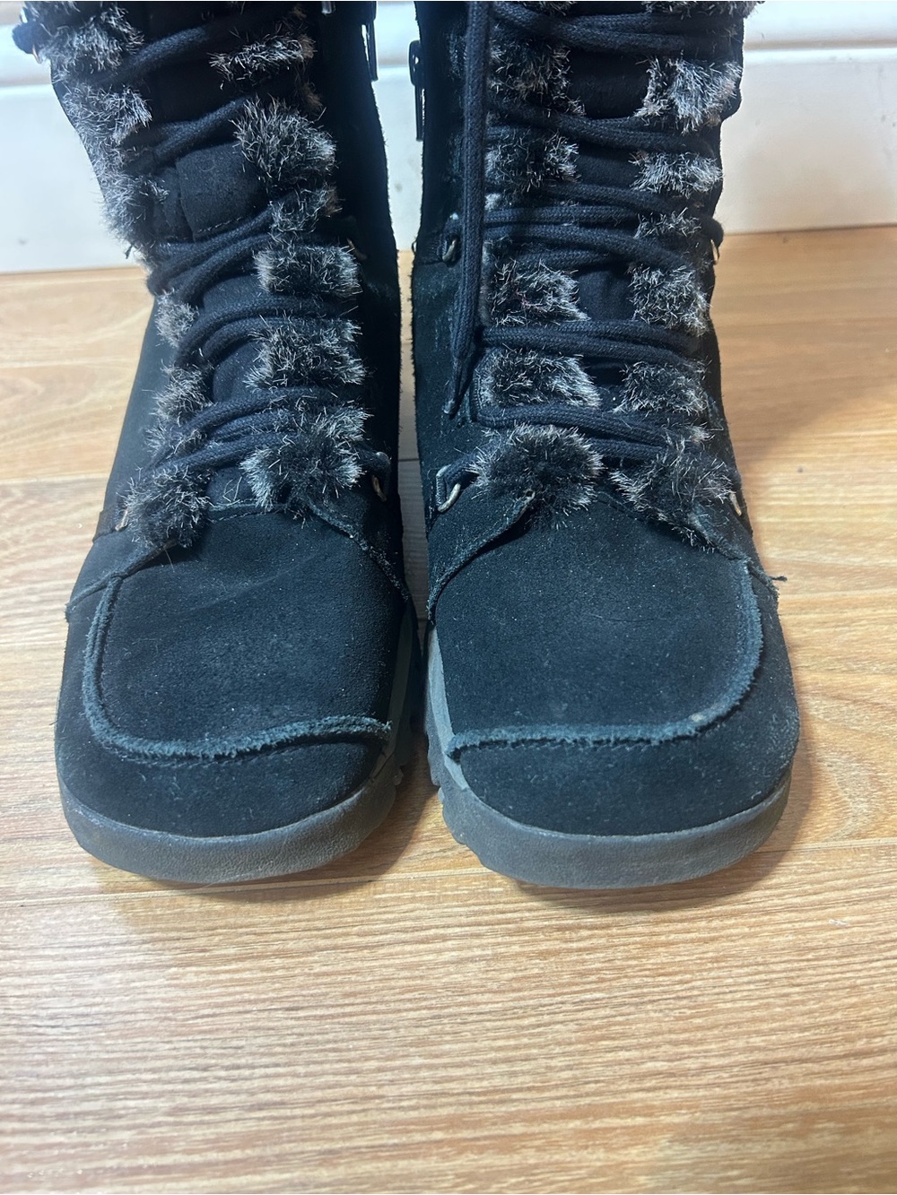 Skechers Black Suède Faux-Fur Lace-Up Tall winter Boots❤️9 - Picture 3 of 15